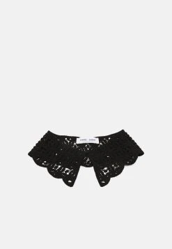 Samsøe Samsøe RODEA COLLAR - Écharpe Women -Samsøe Soldes f811ae761a73408e8eb7ed7004fd35a2