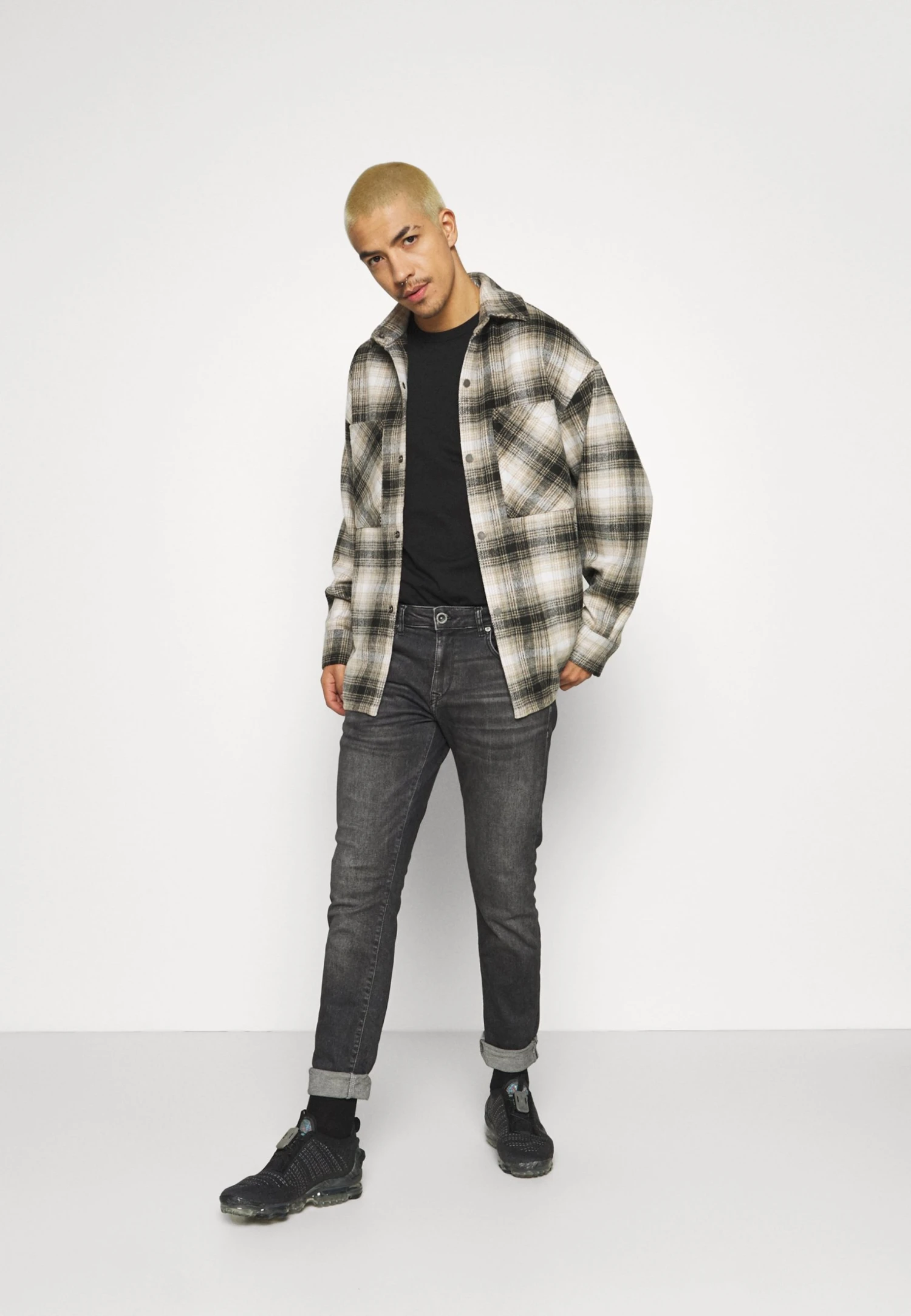 Samsøe Samsøe HUGO - T-shirt basique Men 4 Samsøe Samsøe HUGO - T-shirt basique Men – Image 2