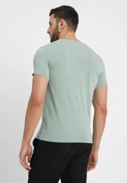 Samsøe Samsøe MARIAN V-NECK - T-shirt basique Men -Samsøe Soldes ffd9d03971814ce7b97fa2fe2fee03d2